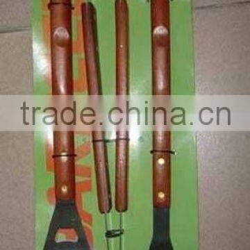 3PCS BBQ Tools With Wooden Handle in Paper Card