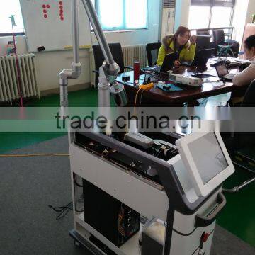 1 HZ Q-switched Nd The Vertical ND Yag Laser For Tattoo Removal 532nm Machine / Medical Use Tattoo Remover Nd Yag Laser Machine