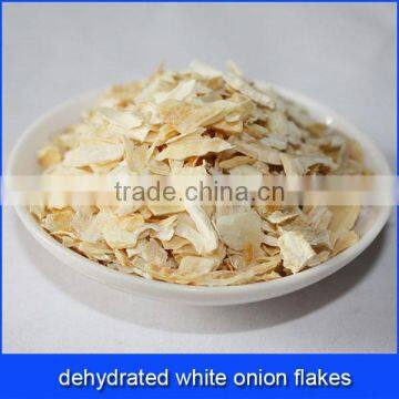 dehydrated white onion flakes