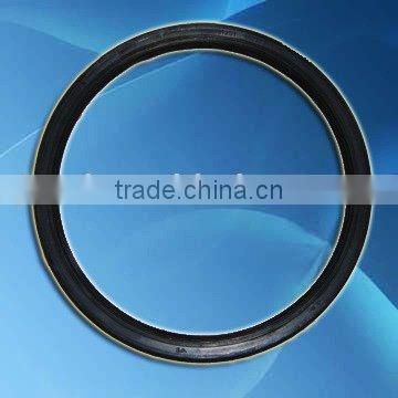 Front wheel hub oil seal assembly