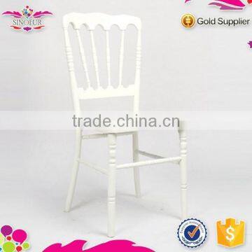 2015 New Design Sionfurwooden napoleon chiavari chair with cushion