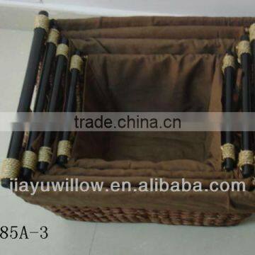 Natural Water Hyacinth Storage Baskets With Wood Handle photo-6