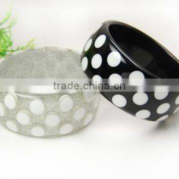 Fashion resin bracelet