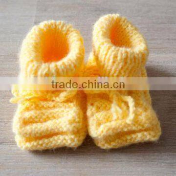 Wholesale Bright Gold Wool Knitting Shoes Toddler Infant Indoor Crochet Shoes