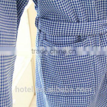 Cotton Yarn Dyed Bathrobe for Hotel and Spa photo-4