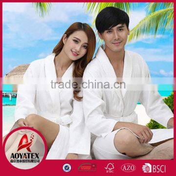 China Factory High Quality 100% Cotton Waffle Bathrobe photo-2