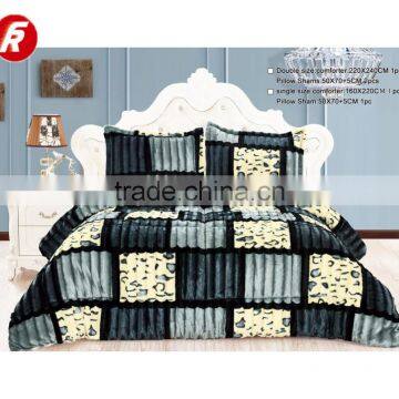 High quality knitted pv plush comforter with Double and Single size