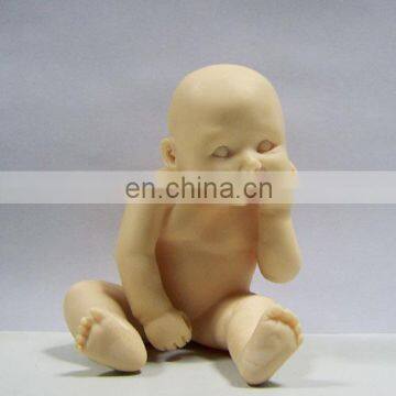 resin lovely small baby figurine