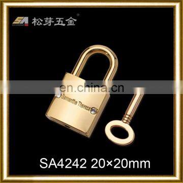 High Quality Polishing Engraved Logo Metal Lock With Keys photo-2