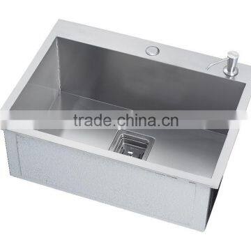 stainless steel kitchen sink