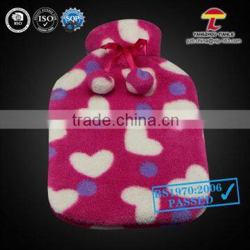 2000ml bs hot water bag with white heart and pink coral fleece cover