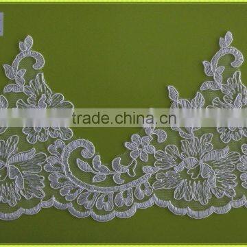 Embroiedered lace trim 6B1890E