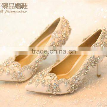 OW14 New Design Wedding Shoes Crystal Low Heel Shoes photo-4