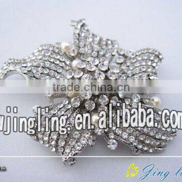 pearl and rhinestone wedding brooches
