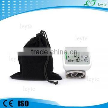 Jzk002B Digital Wrist Watch Blood Pressure Monitor photo-5