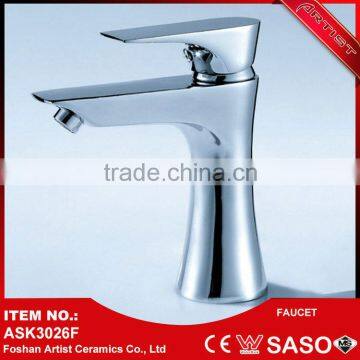 2016 new product on china market that faucet and bathroom accessories