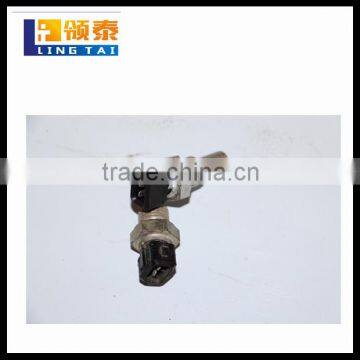 Original oil pressure sensor VG1500090061 SINOTRCK tractor diesel engine parts goods from china