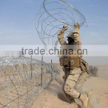 Cheap Razor Wire Fence , Galvanized Razor Wire , PVC Coated Razor Barbed Wire photo-4