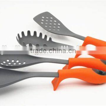 4 Piece Built-in Stand Cooking Kitchen Utensil Set