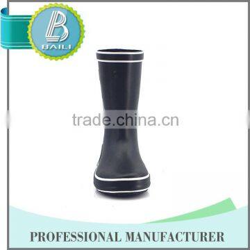 Most Popular Latest Design Cheap Chicken Printed Rubber Rain Boots