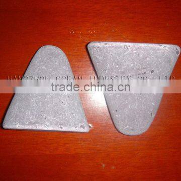 Cone shape ceramic grinding media