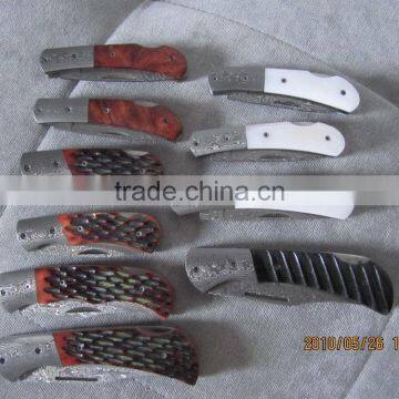 OEM Handmade Damascus Collection Folding Knife, Mountain Hiking Small Knife, Natural Wood Handle photo-3