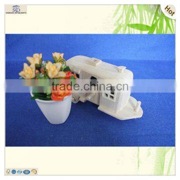 Light Weight Cute Animal Shape Paulownia Wooden Bird House photo-3