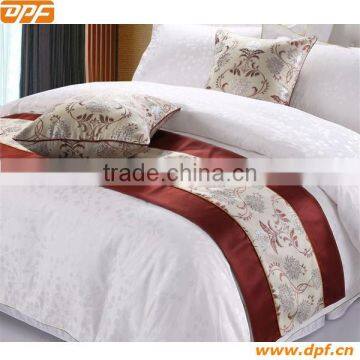 Hotel bed runner