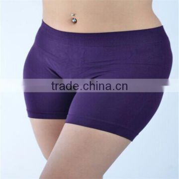 Women plain sports seamless pure color short pants purple color