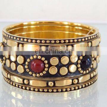 Wholesale Fashion Traditional Bangle Bracelet set-Bollywood fashion golden color imitation kada bracelets-costume bracelets