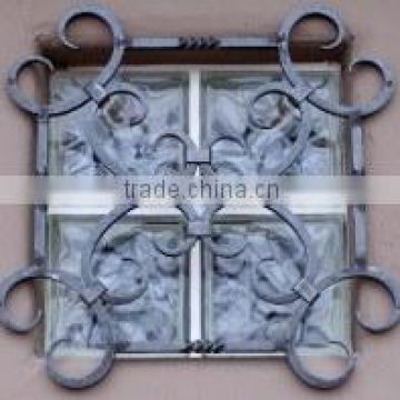 GYD-15WG032 2015 decorative wrought iron balcony window design