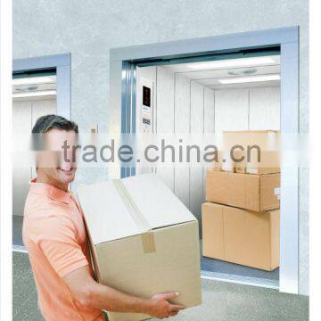 Energy-saving goods elevator with big machine room
