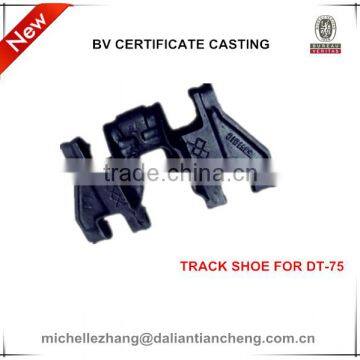 Hot sales in Russia Trcak shoe DT75 casting