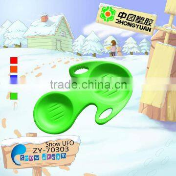 2014 winter girl plastic snow car