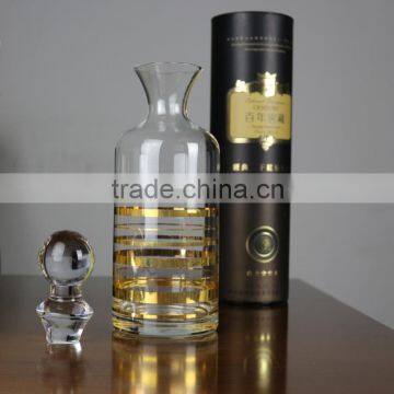 Personalized Best Selling decanter with lid stopper gold line hand made glass whiskey Decanter                        
                                                Quality Choice