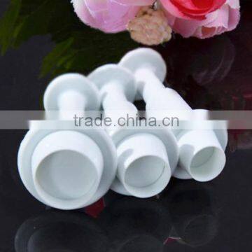 3 pcs Plastic Round Shape Fondant Plunger Cutter