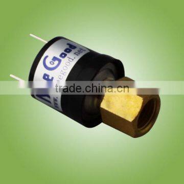 Female thread airflow air condition pressure switch