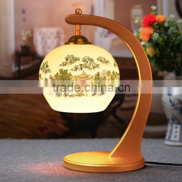 The Chinese porcelain table lamp wedding led table lamp