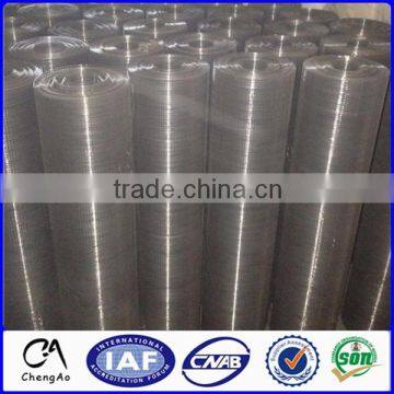 Alibaba China factory price galvanized welded wire mesh panel/galvanized welded wire mesh roll