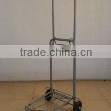 Foldable luggage carrier