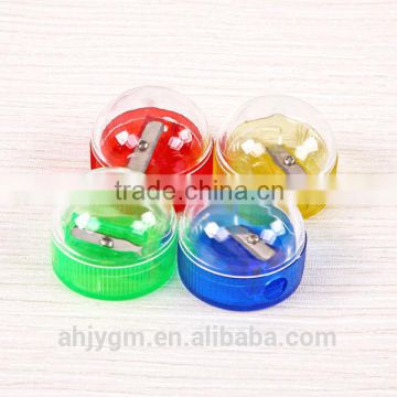 Round Type Plastic Pencil Sharpener.