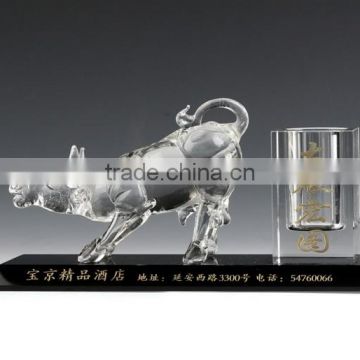 JINGYAGE K9 China New Product Custom Office Table Set Bull Crystal Pen Holder Souvenirs Crystal Pen Hholder for Business Gift