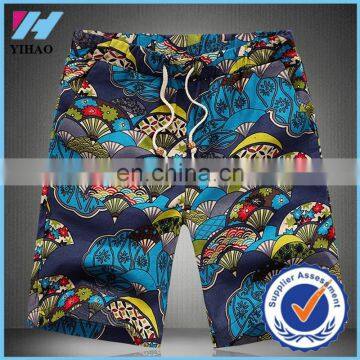 Yihao wholesale clothing summer classic Flower print design men's short breathable fast dry men beach short