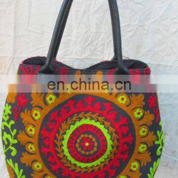 Suzani bag/Suzani Embroidery bag/vintage Suzani bag/