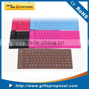 2016 portable waterproof rubber bluetooth Keyboard with USB port