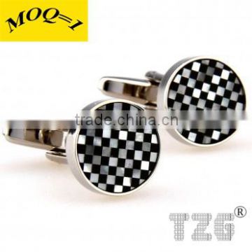 TZG01137 Shell Cufflink