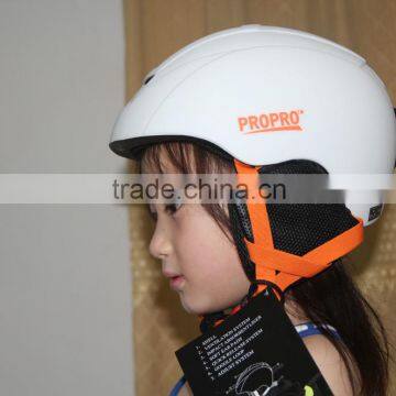 New Design Snowboard Helmet Stylish and Best Safety Protective keep Warmth