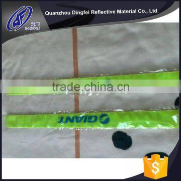 china supplier high quality latest slap pvc wristband reflective slap band