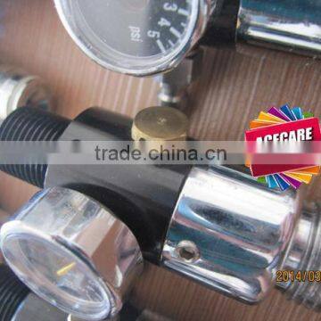 CO2 cylinder regulator, Inlet connection :M18*1.5