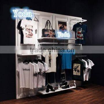 European-Styled Wall Mounted Clothing Display Stand photo-2